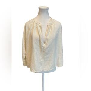 Esby Apparel woman’s Top, Size Medium